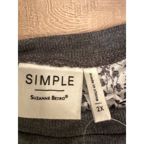 Suzanne Betro Simple Charcoal & White Floral Open-Back Layered Tunic 2X NEW - Picture 2 of 7